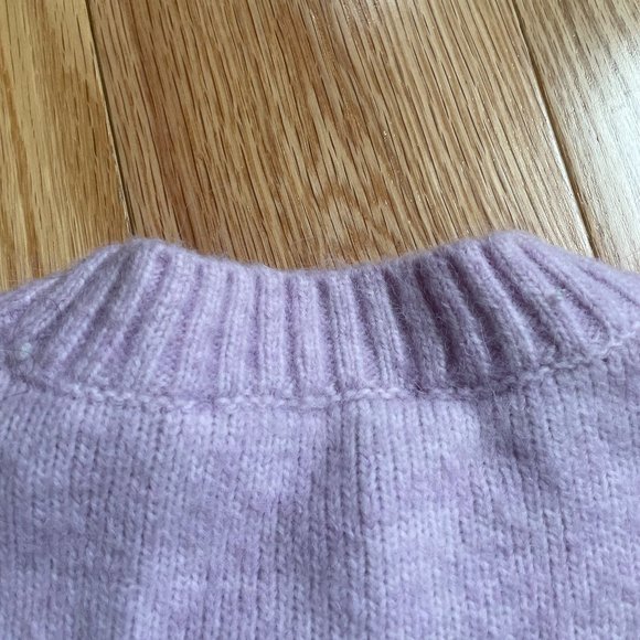 NWOT Cozy pink cropped sweater, Size L - Picture 5 of 5